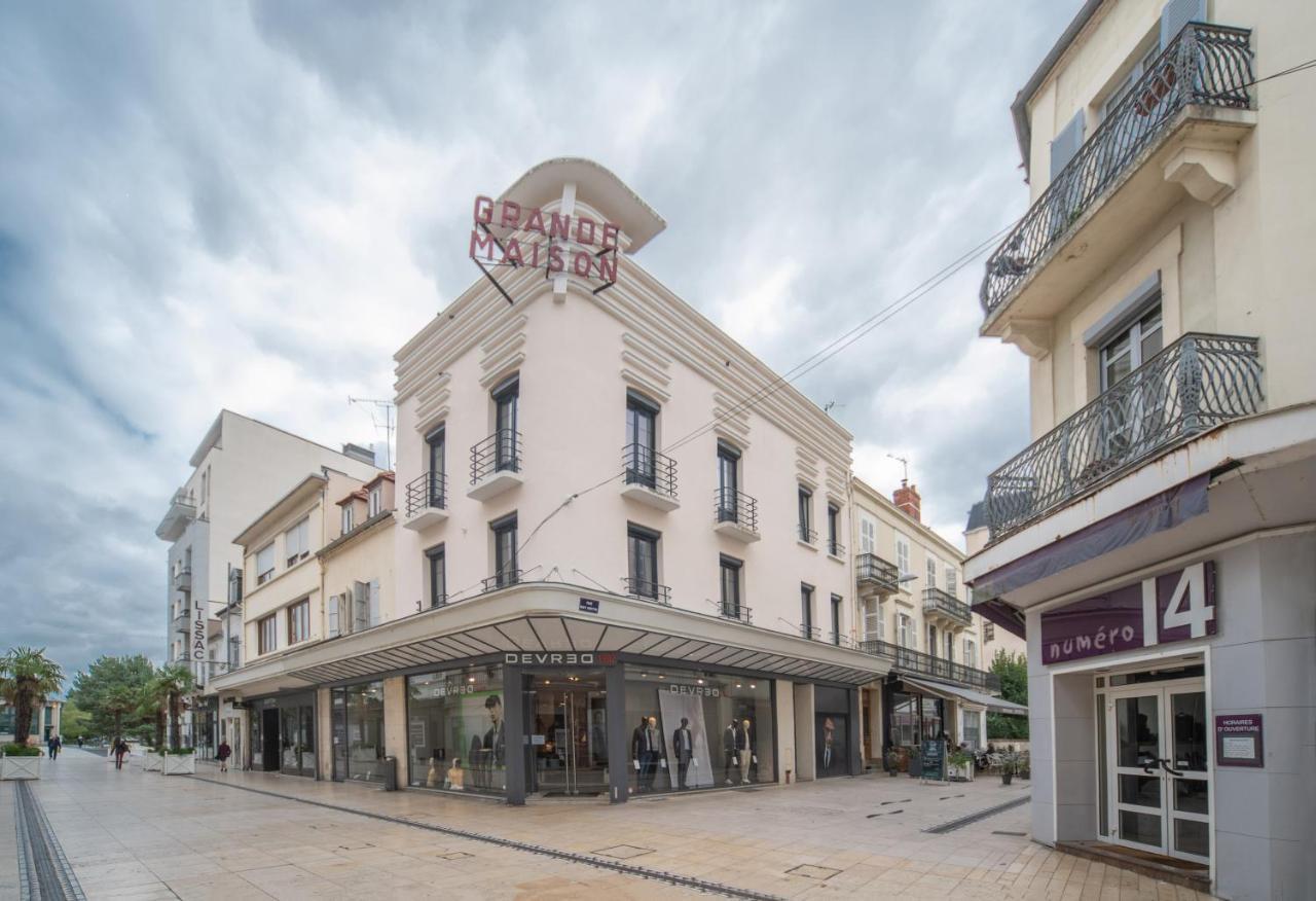 Grande Maison Vichy - Maison Ou Appartements En Centre Ville Exterior foto