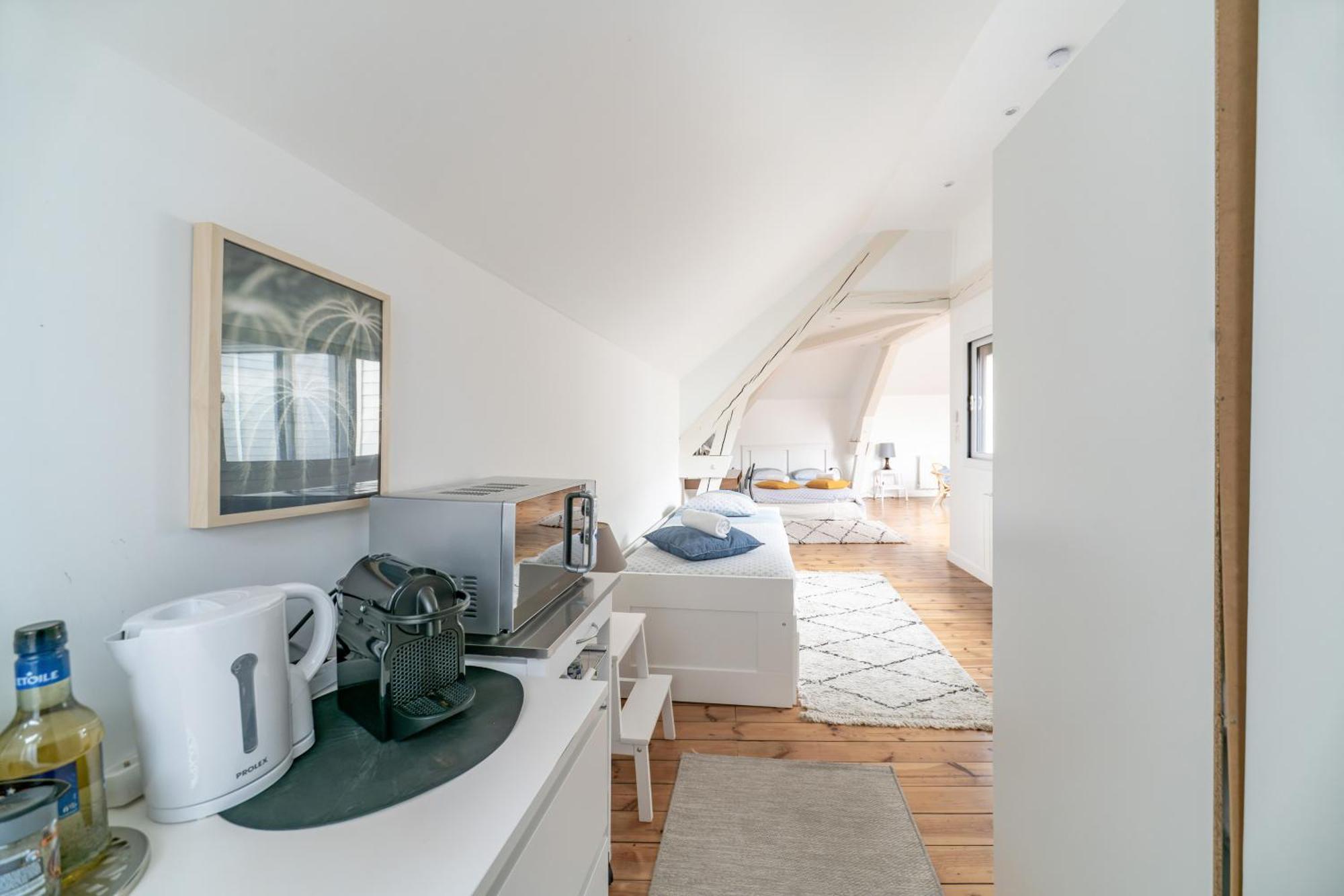 Grande Maison Vichy - Maison Ou Appartements En Centre Ville Habitación foto
